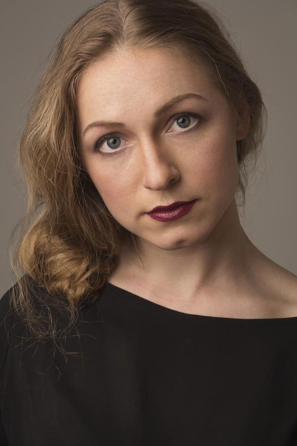 Elena Girenok as Vera in Dream Like a Life