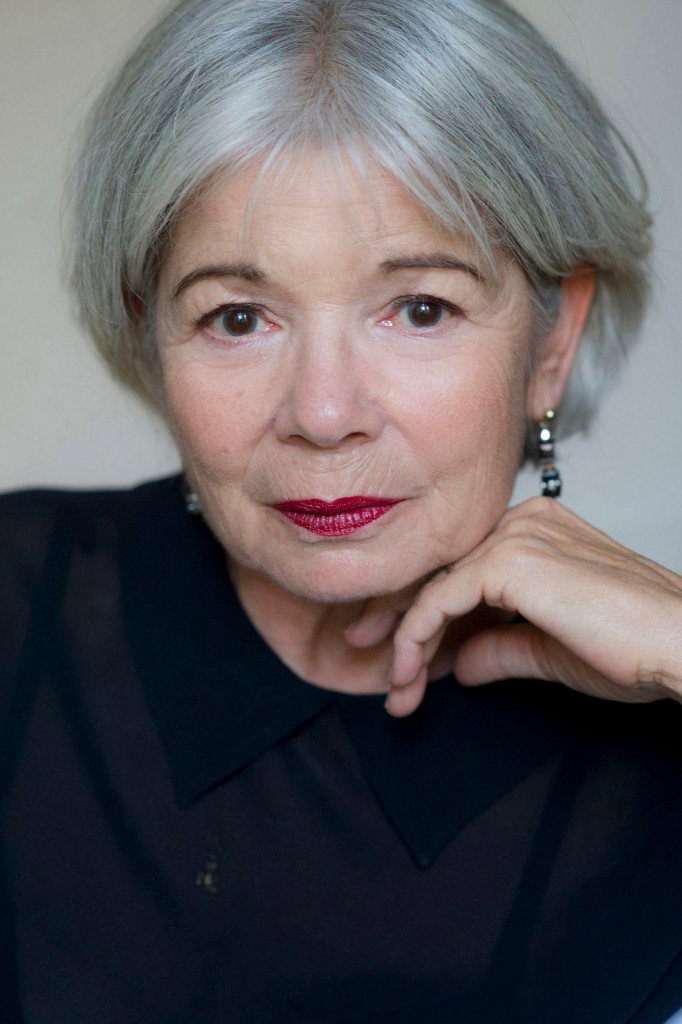 Ilona Schulz as Lu in JoNaLu
