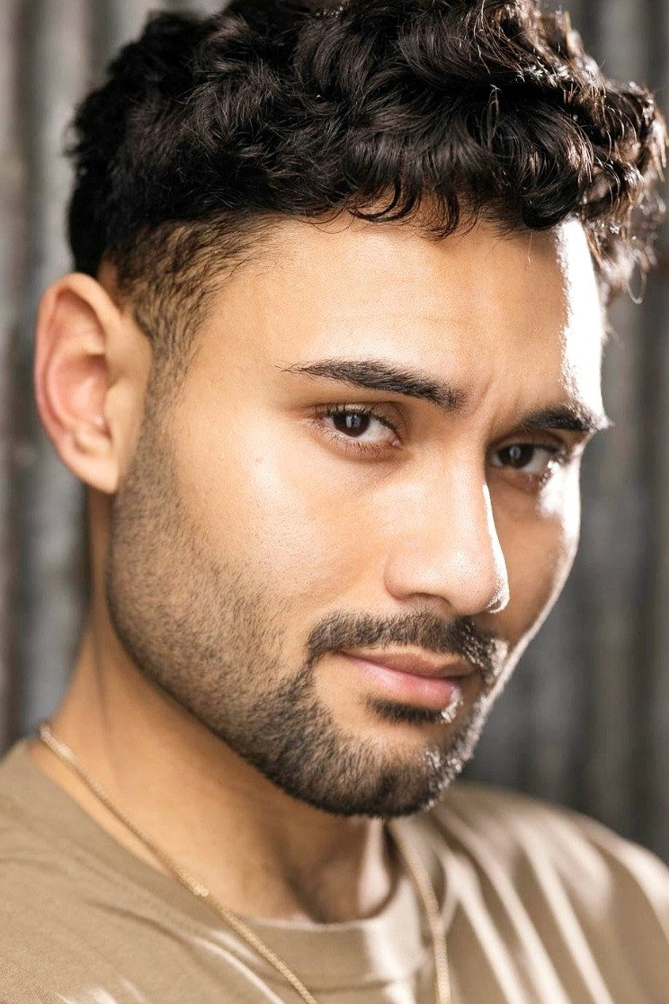 Jaime Jose Hernandez as Luwa in Vindicta