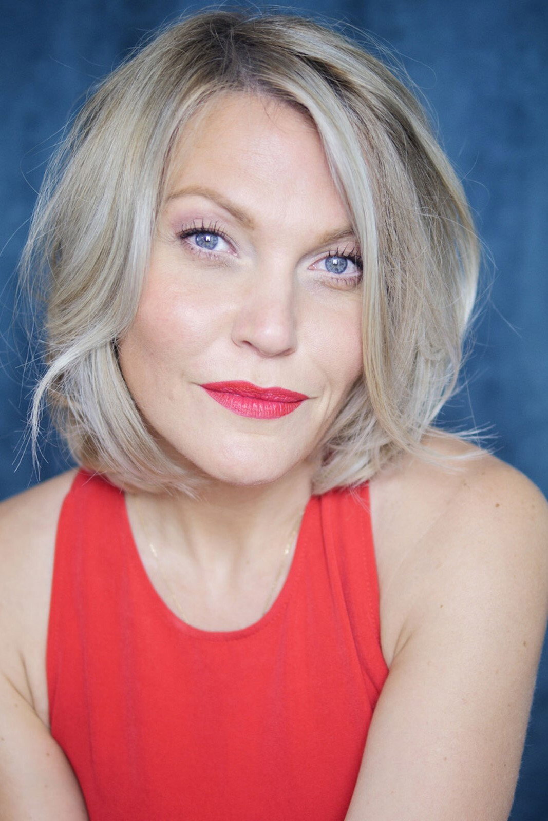 Lucile Jaillant as Journalist in Back Up!