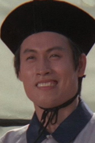 吳池欽 as Hu Yiu Ding in Men from the Monastery