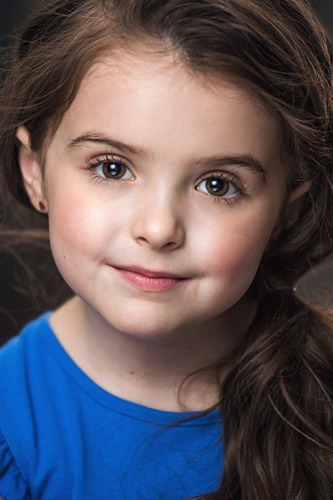 Juliana Davies as Young Bibi in Bibi
