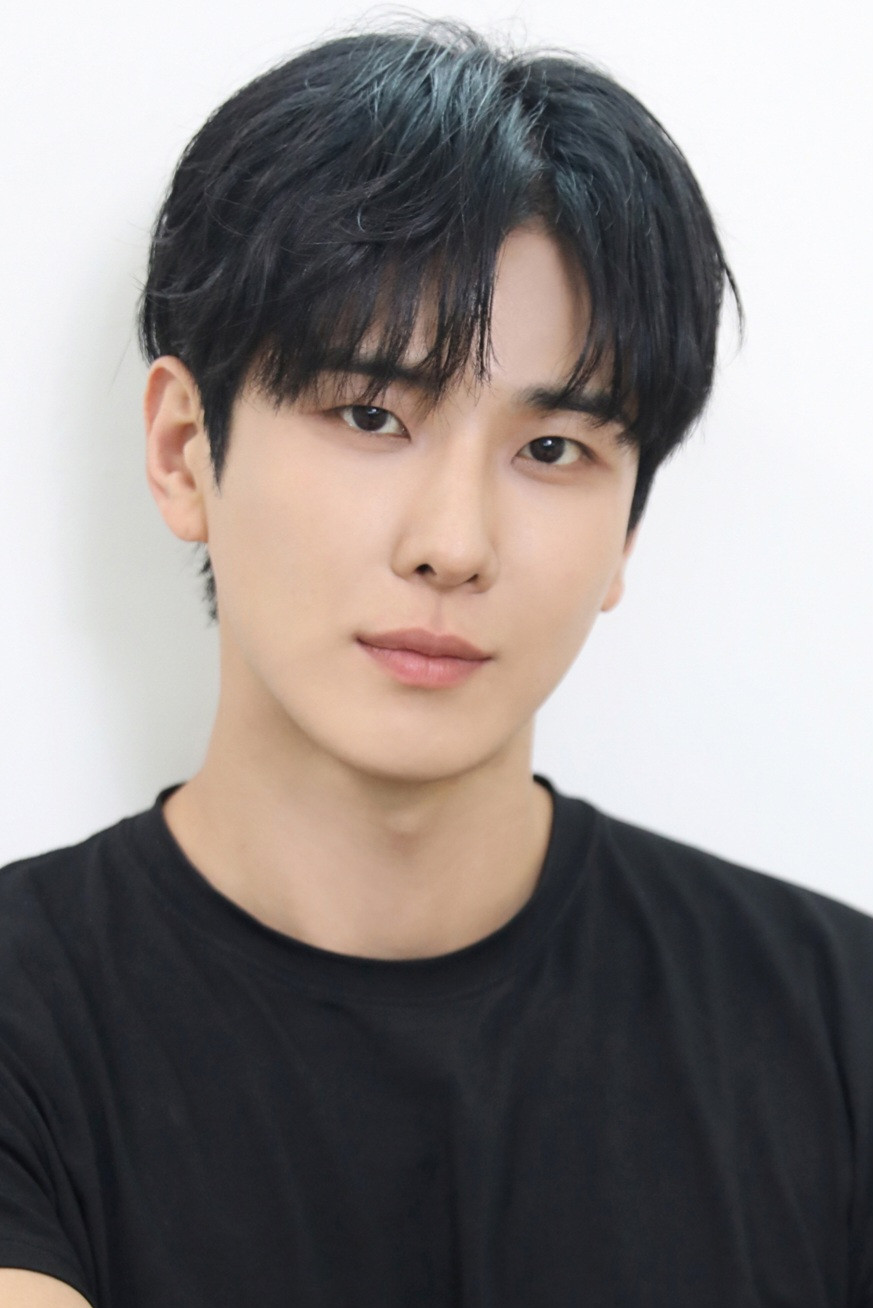 김도은 as Shin Jae-hyun in 낮잠공주의 스포일러