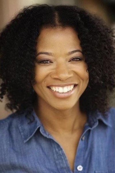 Idella Johnson as Bertie in Ma Belle, My Beauty