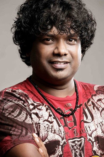 Manoj Guinness as Kunjatta in Adhyarathri