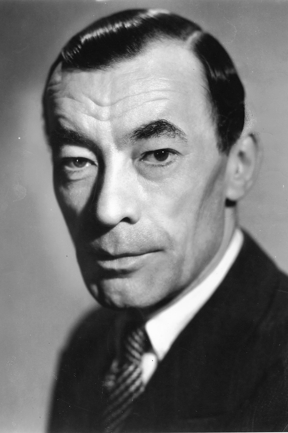 Vladimir Sokoloff as Polda in Cloak and Dagger