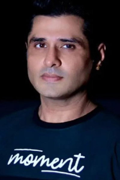 Pankit Thakker as Panchal in Divorce Ke Liye Kuch Bhi Karega