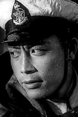 Yuntai Guo as Commander Li in Furious Sea Light Cavalry