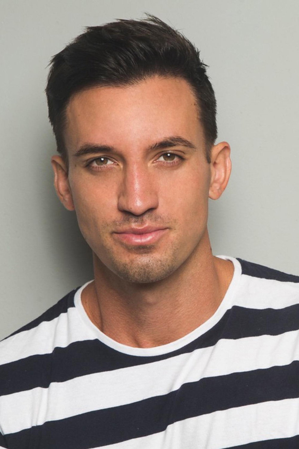 Travis Bravo-Thomas as Rob Alexander in Love Afloat