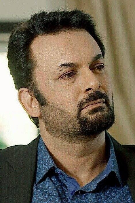 Nauman Masood as Wali Muhammad in Ullu Baraye Farokht Nahi