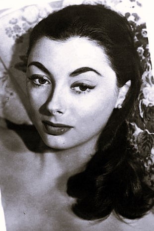 Sandra Francis as Evelyn Webb in Time Lock