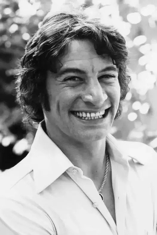 Jim Varney as Slinky Dog (voice) in Toy Story