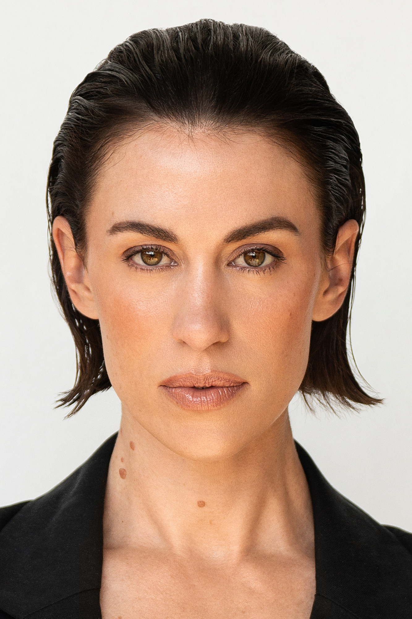 Carly Christopher as Ann Paxton in Berliners