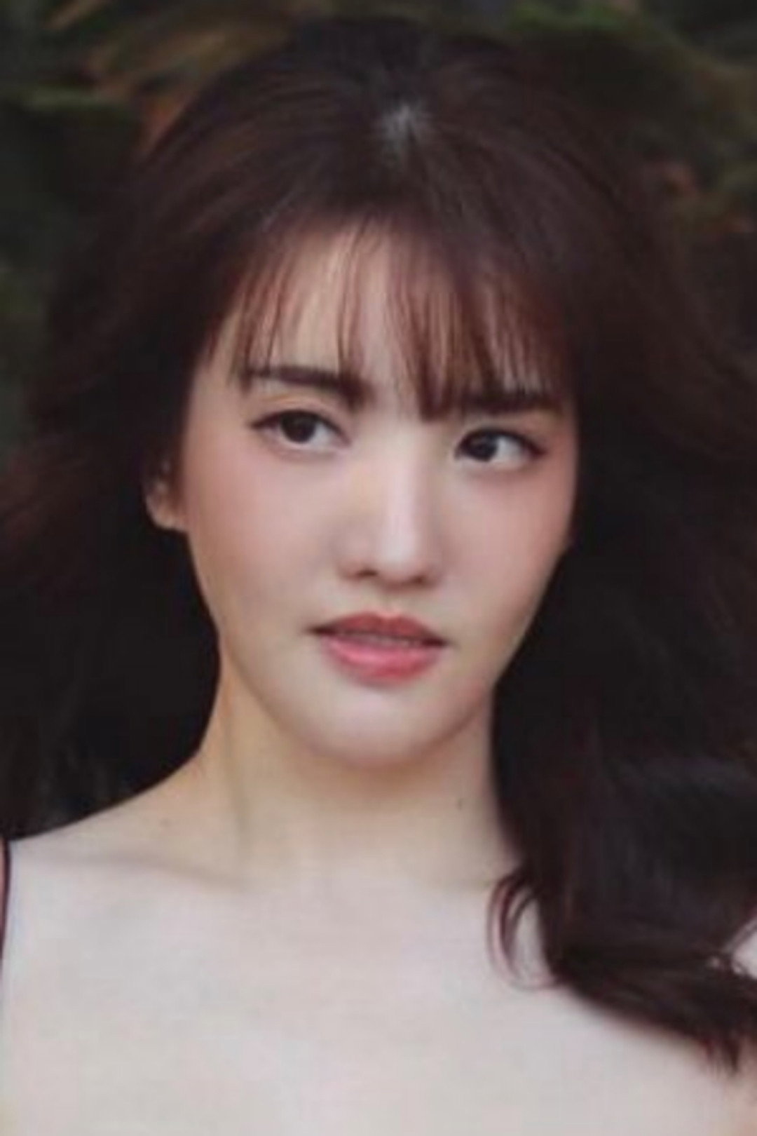 Kornpassorn Duaysienklao as Viyada in Asoke's Shadow