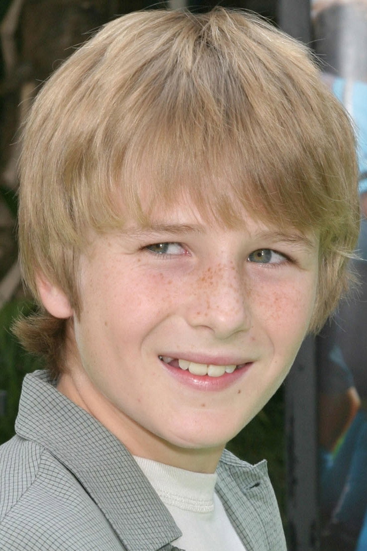 Dylan McLaughlin as Sam in Georgia Rule