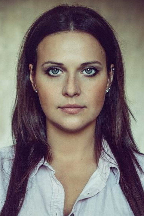 Екатерина Новикова as perevodchitsa in The Role
