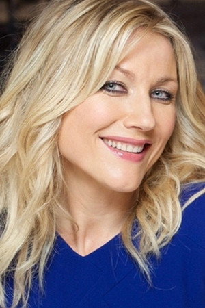 Natasha Stefanenko as Host/Head Judge in Top Model po-russki