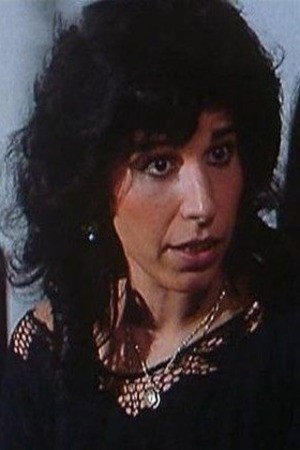 Zeinab Wahby as Firdaus in Dilapidated Woman