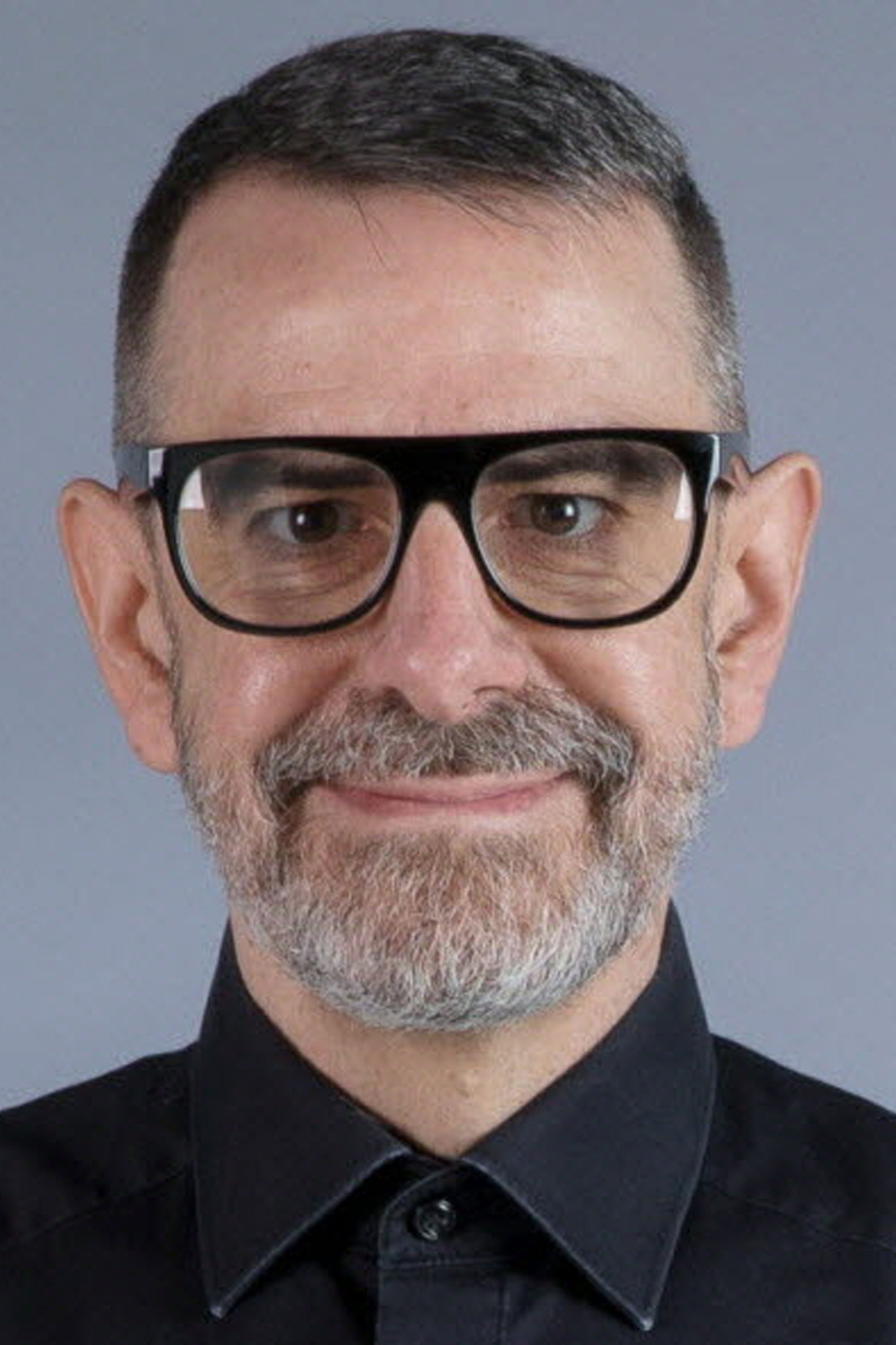 Stéphane Czopek as Désiré in Mais y va où le monde ?