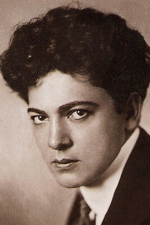 Alfred Gerasch as The Doctor in Ariane