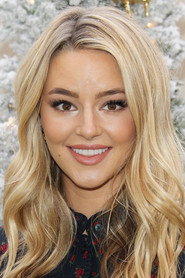 Hassie Harrison isZephyr