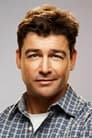 Kyle Chandler is