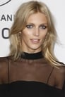 Anja Rubik is