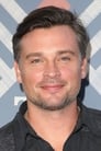 Tom Welling is