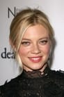 Amy Smart is