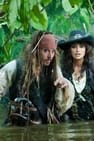 Pôster de Piratas do Caribe: Navegando em Águas Misteriosas